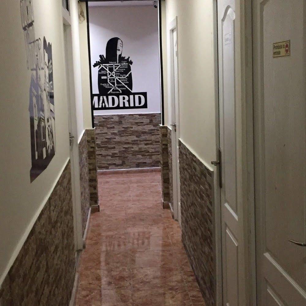 Hostal Oliver Madrid Eksteriør bilde